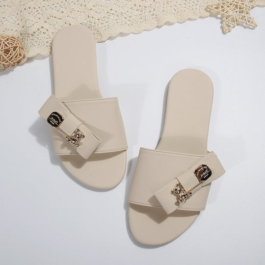Damen elegante Slip-On Pantoletten mit verschnürtem Riemen und dekorativem Accessoire R&B