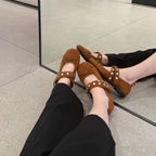 Damen Ballerinas aus weichem Veloursleder mit modischem Riemendesign und stilvollen Druckknöpfen R&B