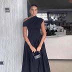 Damen elegantes Maxikleid mit asymmetrischem One-Shoulder-Design und schwingendem Rock R&B