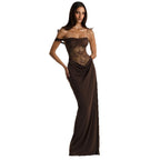 Damen Off-Shoulder Abendkleid mit raffinierten Spitzen-Applikationen und fließendem Material R&B