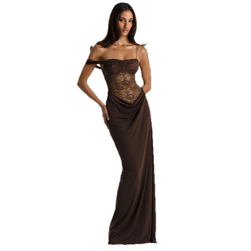 Damen Off-Shoulder Abendkleid mit raffinierten Spitzen-Applikationen und fließendem Material R&B