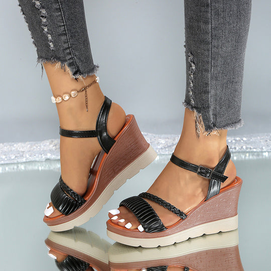 Damen Wedge-Sandalen mit eleganten Riemen und komfortablem Fußbett R&B