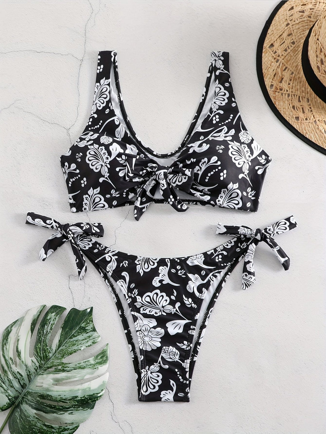 Damen Triangel-Bikini mit verspieltem Knoten-Detail R&B