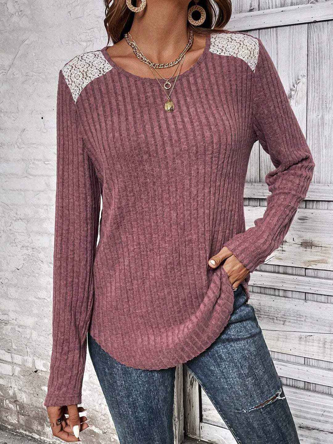 Damen Langarmshirt mit feinen Rippdetails und Spitzenakzenten R&B