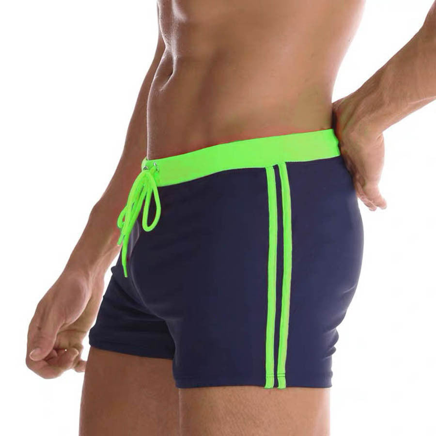 Herren Bade-Shorts mit peppigen Kontrastelementen R&B
