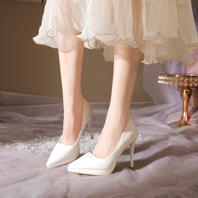 Damen elegante Lackpumps mit spitz zulaufender Silhouette und hohem Absatz R&B