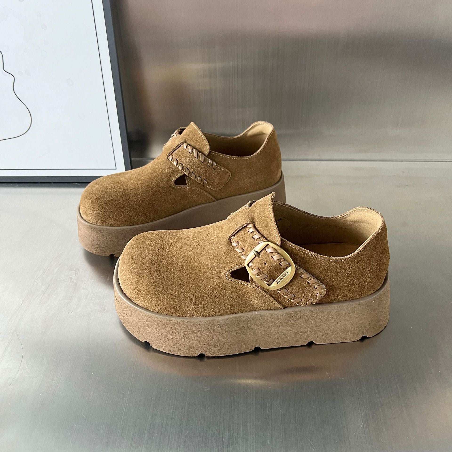 Damen Clogs mit modischem Riemen und komfortablem Fußbett R&B