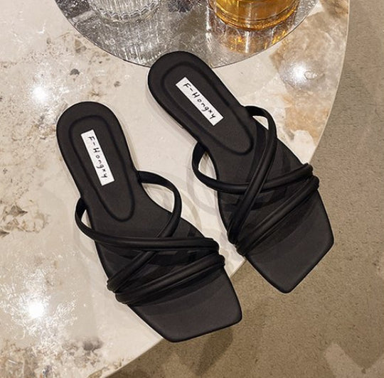 Damen modische Riemchensandalen mit elegantem Samtfinish R&B