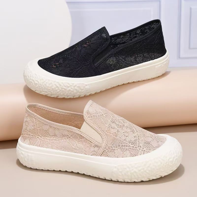 Damen Slip-On Sneakers mit zarter Spitze und rutschfester Sohle R&B