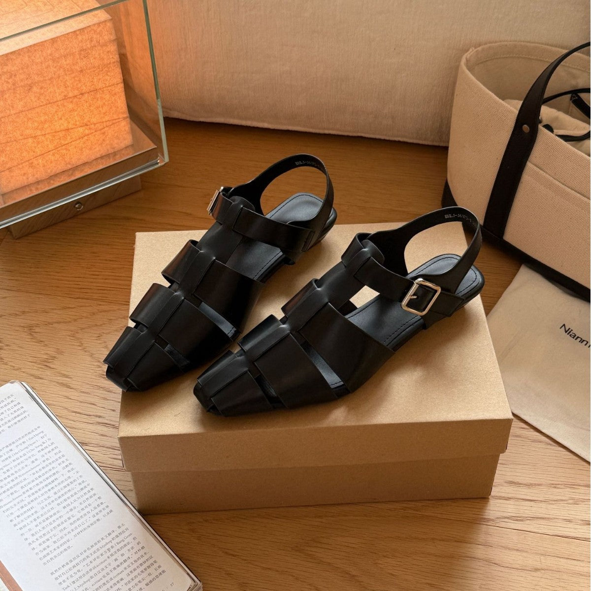 Damen Sling-Sandalen mit elegantem Riemendesign und komfortabler Schnalle