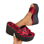 Damen Wedge-Pantoletten mit transparentem Riemen und rutschfester Sohle