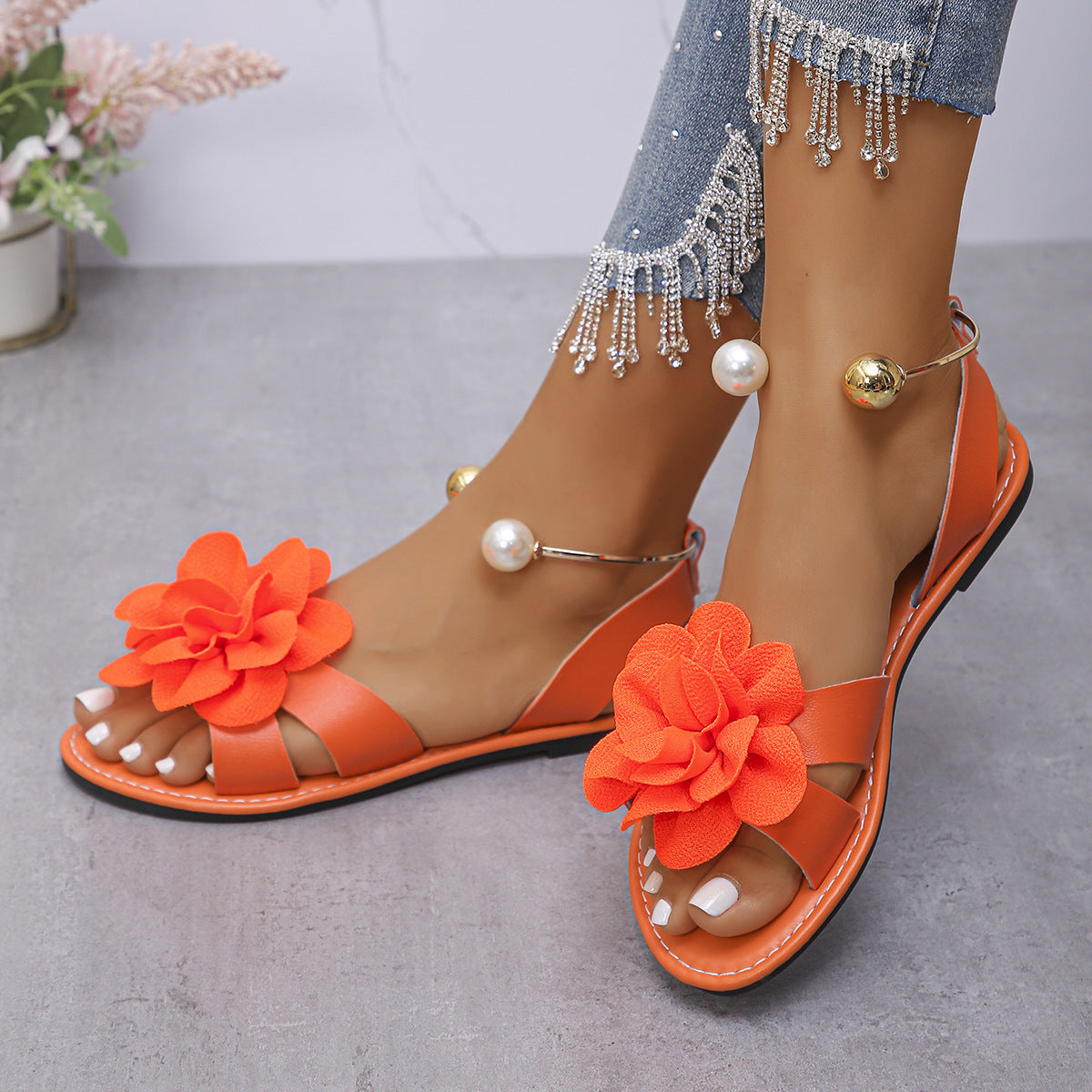 Damen komfortable Sandalen mit dekorativen Blumen-Applikationen R&B