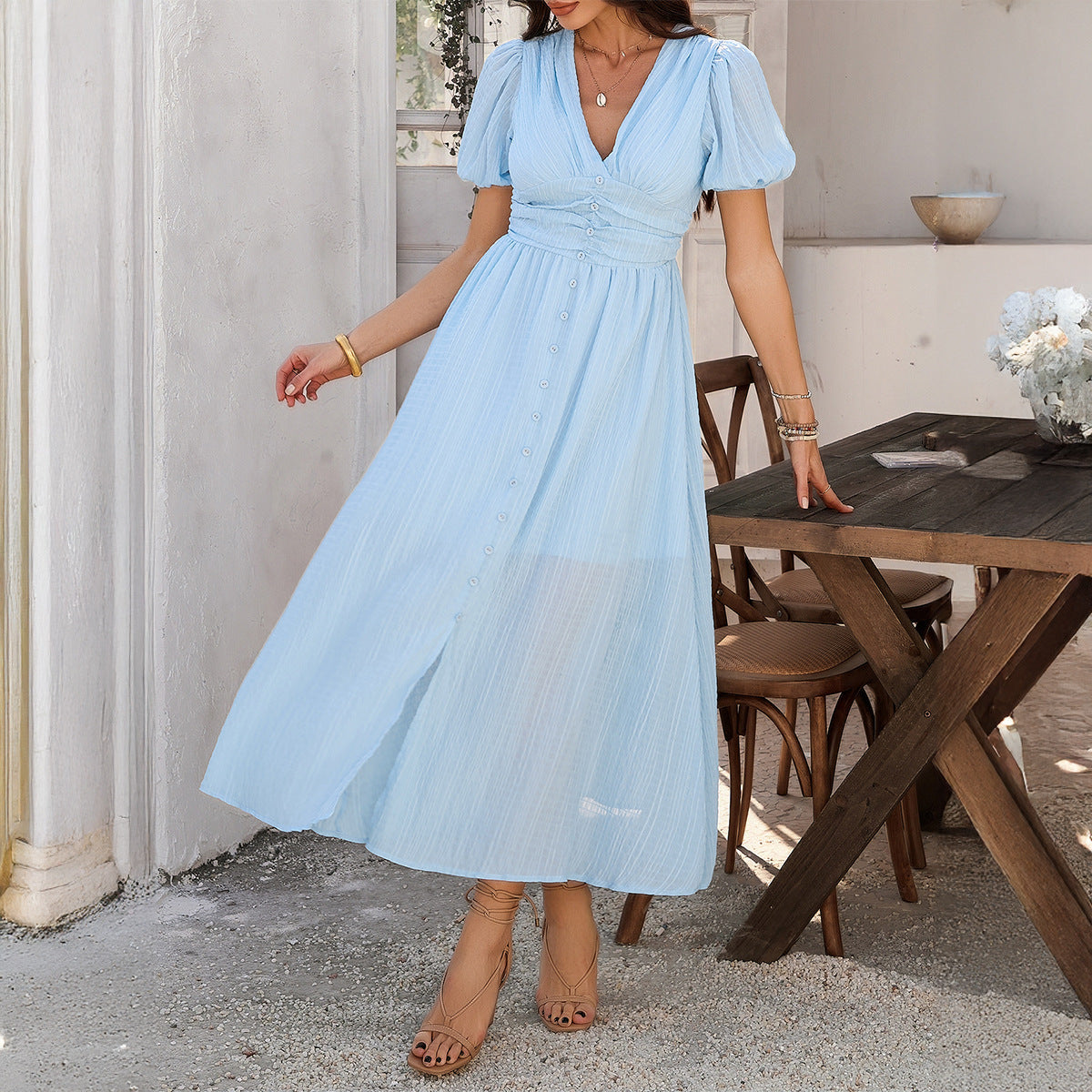 Damen Maxikleid mit V-Ausschnitt und luftigen Puffärmeln R&B