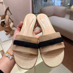 Damen Slides mit breitem Riemen und komfortabler Sohle R&B