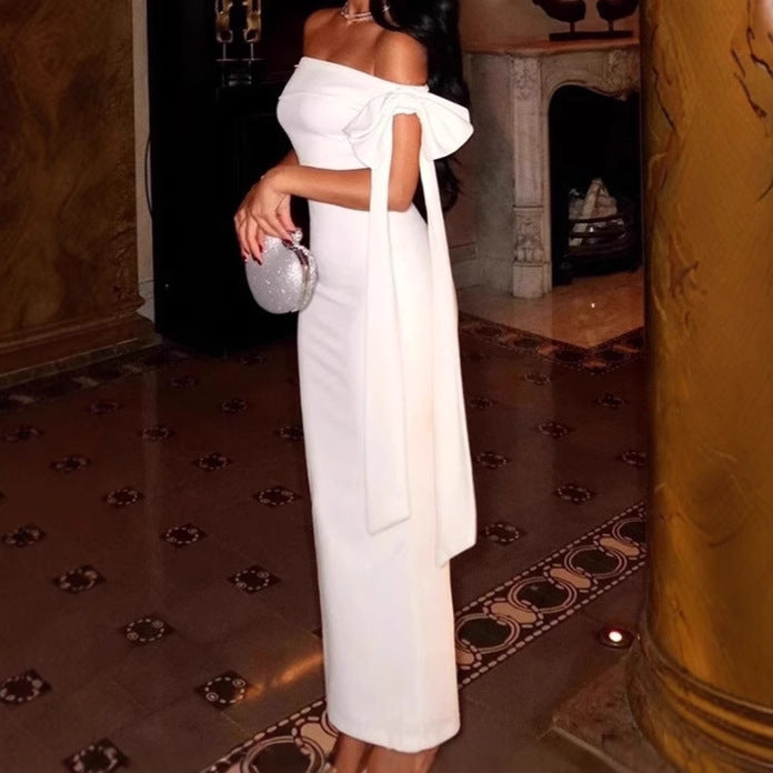 Damen Elegantes Off-Shoulder Maxikleid mit figurformendem Schnitt und schwingendem Saum R&B