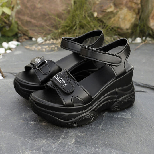Damen Sportliche und stilvolle Plateausandalen mit verstellbaren Riemen R&B
