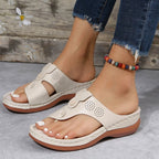 Damen Komfortable Zehentrenner-Sandalen mit ergonomischem Fußbett und modischen Akzenten R&B
