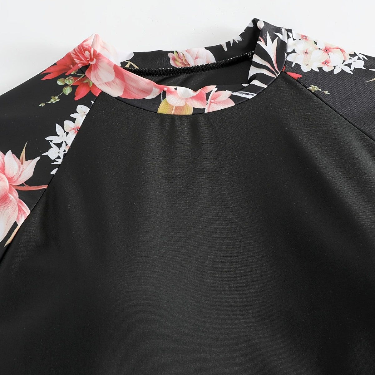 Damen Rashguard und Badeshorts Set R&B