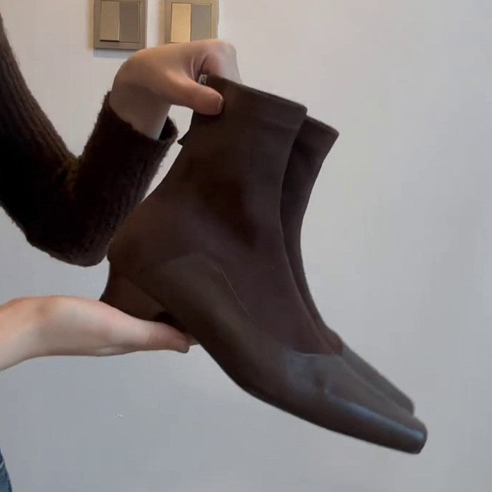 Damen elegante Sockenschuhe mit spitz zulaufender Form und trendigem Design