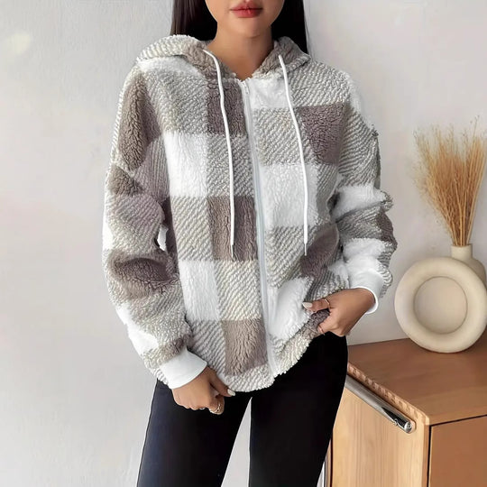 Damen Kuschelige Kapuzenjacke im Karodesign R&B