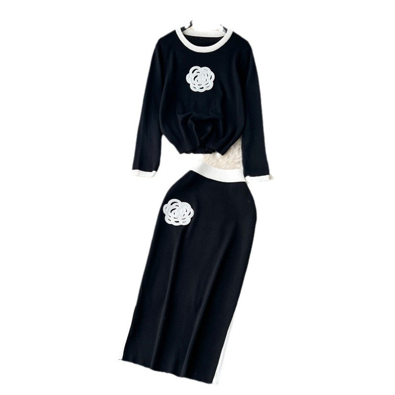 Damen modisches Strickensemble mit applizierten Blumen R&B