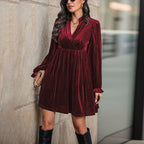Damen elegantes Samtkleid mit tiefem V-Ausschnitt und Puffärmeln R&B