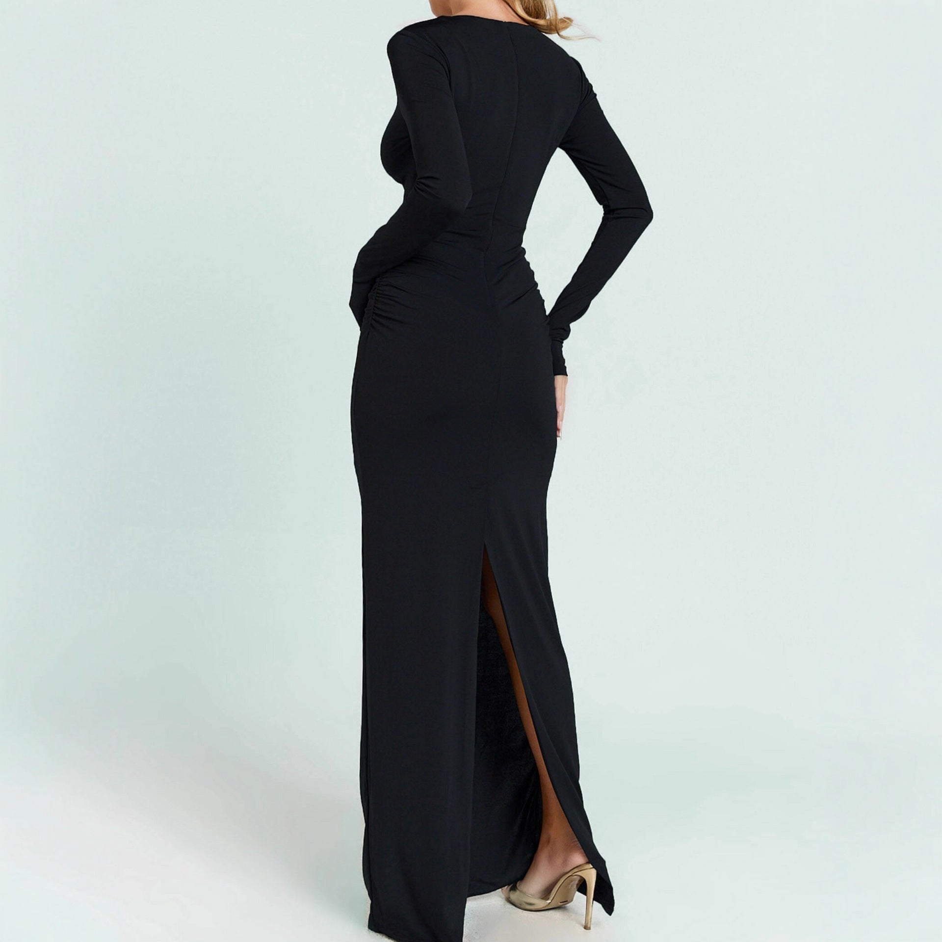 Damen Glamouröses Abendkleid mit raffinierten Cut-Outs und funkelnden Details R&B