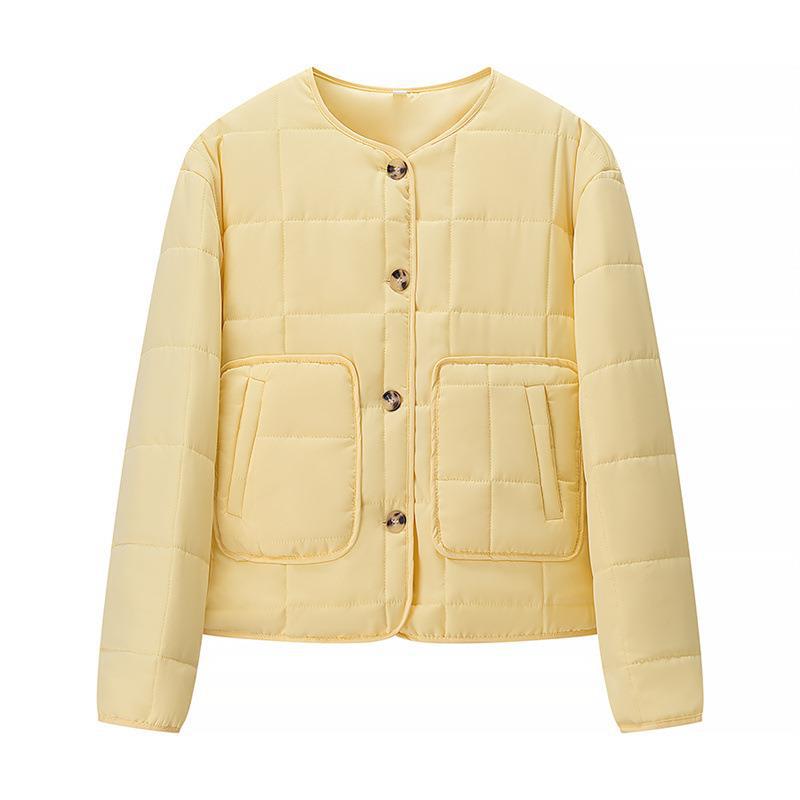 Damen Steppjacke mit großen aufgesetzten Taschen und elegantem Knopfverschluss R&B