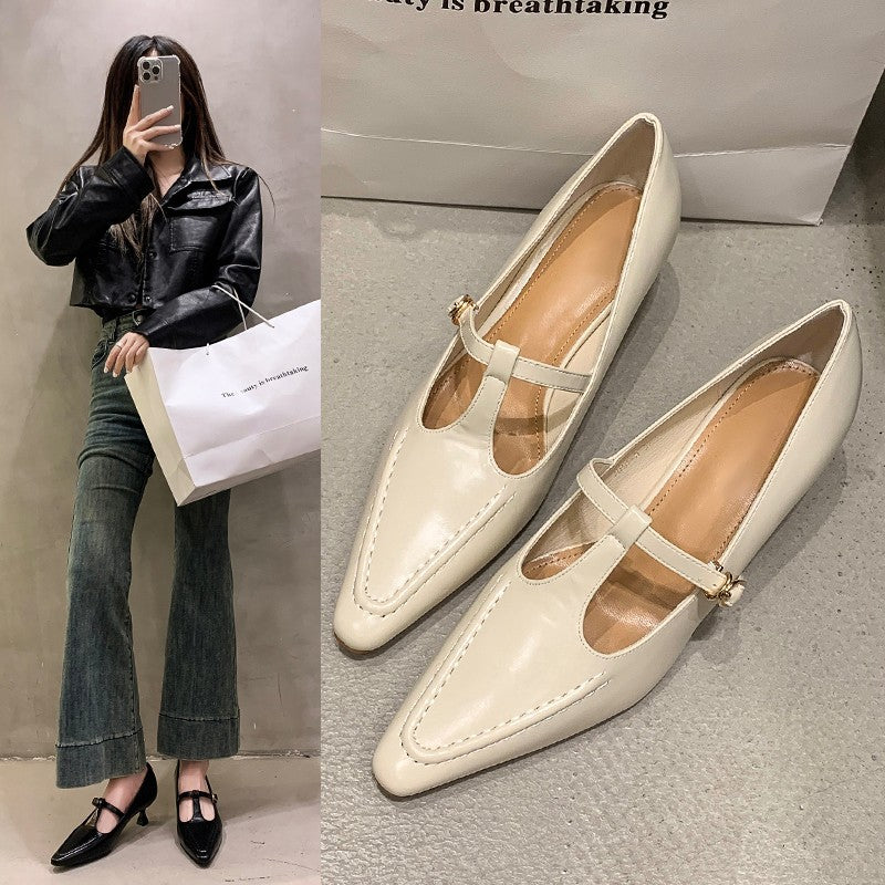 Damen Ballerinas mit elegantem Riemchen und spitzem Zehenbereich