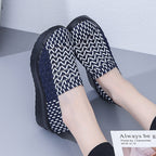 Damen Komfortable und atmungsaktive Slip-On Sneakers