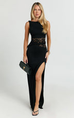 Damen Maxikleid mit raffiniertem Spitzeneinsatz und hohem Schlitz R&B