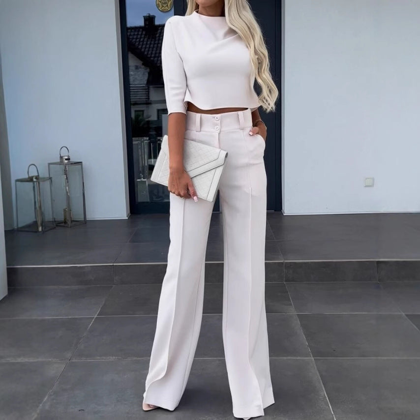 Damen Kombination aus cropped Oberteil und weit geschnittenen Hose R&B