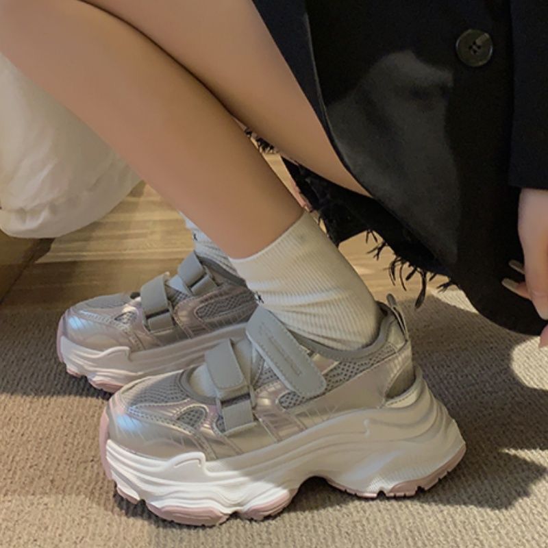 Damen Sportliche Sneakers mit atmungsaktiven Netz-Strukturen und verstellbaren Riemen R&B