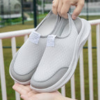 Damen Bequeme Slip-On Freizeitschuhe mit atmungsaktiver Netzstruktur R&B