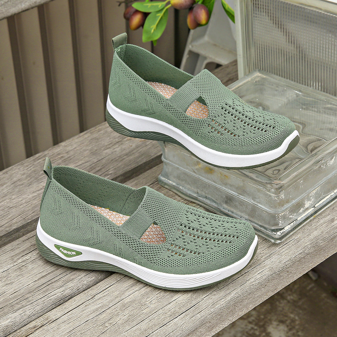 Damen Bequeme Slip-On Sneakers mit atmungsaktiver Netzstruktur R&B