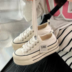 Damen Plateau Sneakers mit doppelter Sohle und trendigem Design