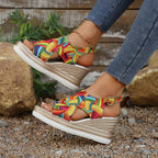 Damen Wedge-Sandalen mit buntem geometrischem Muster R&B