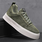 Damen Sneakers mit hochwertigem Wildleder-Obermaterial und rutschfester Sohle R&B