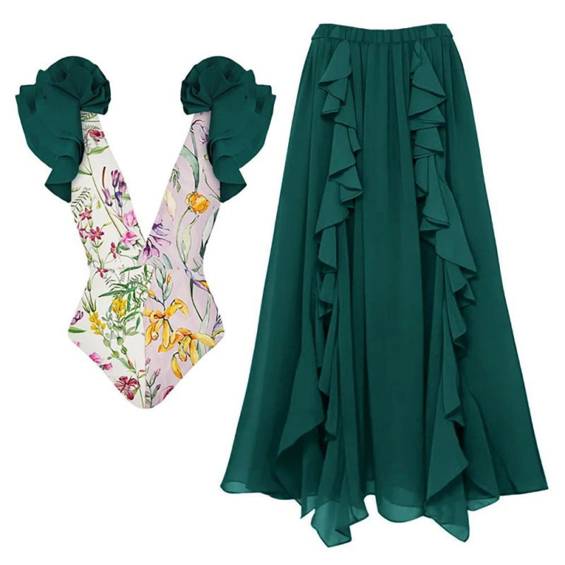 Damen Badeanzug-Set mit voluminösen Rüschendetails und elegantem Überrock R&B