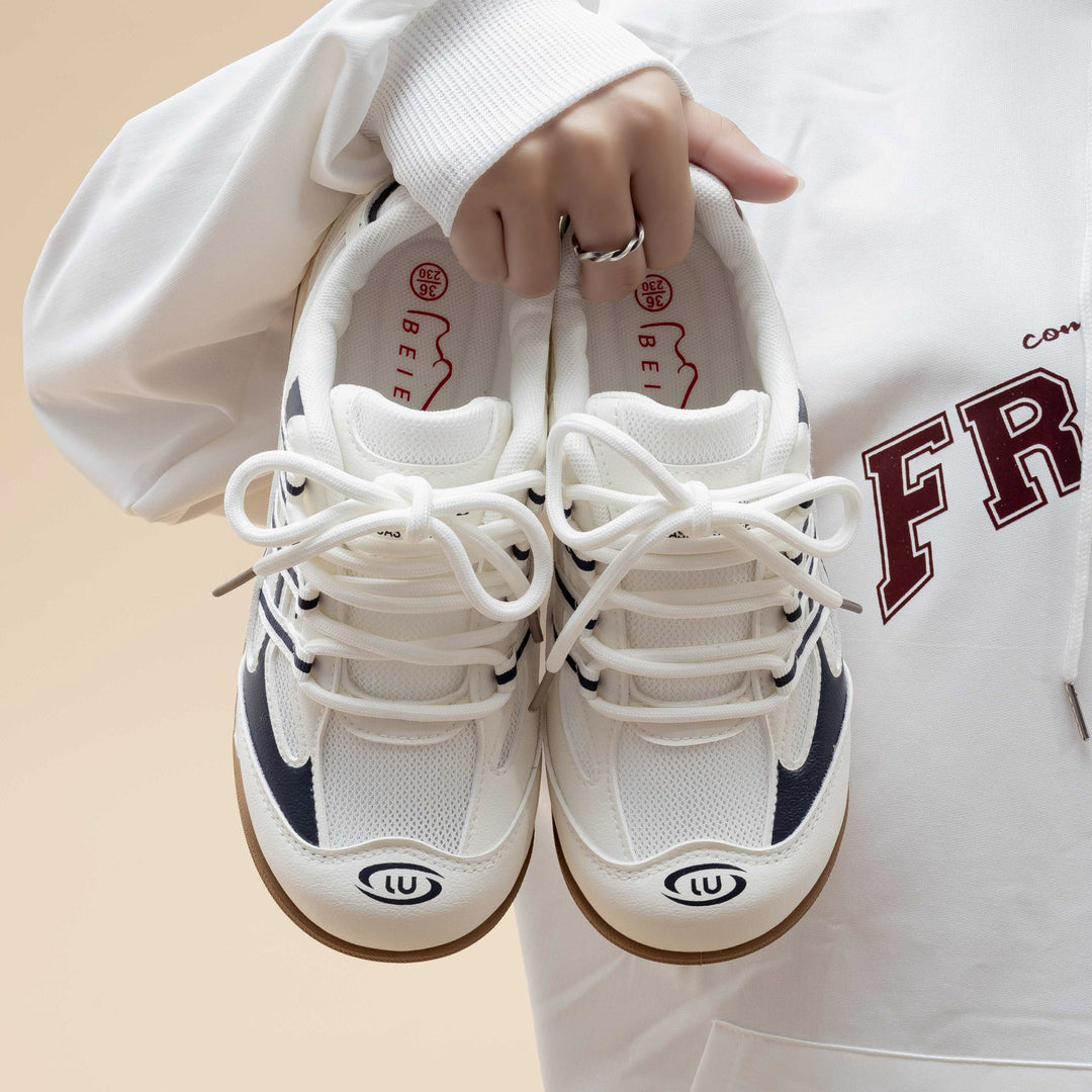 Damen Sportliche Sneakers mit innovativem Dämpfungssystem und atmungsaktiver Oberflächenstruktur R&B