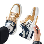 Damen modische Sneaker mit grafischen Akzenten und bequemer Sohle R&B