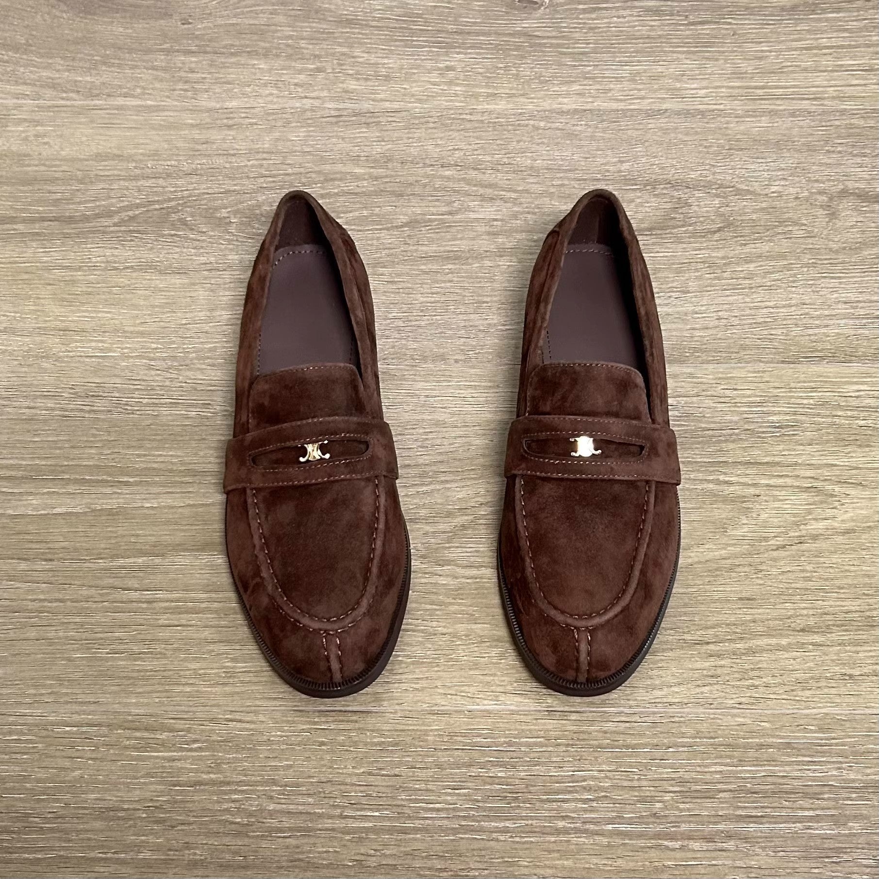Damen Loafer aus hochwertigem Wildleder mit elegantem Schnallen-Detail R&B
