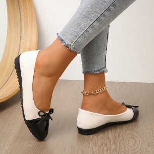 Damen Ballerinas mit eleganter Farbblockgestaltung und zartem Schleifen-Detail R&B
