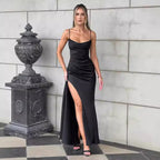 Damen Elegantes Maxikleid mit seitlichem Schlitz und schmalen Spaghettiträgern EB