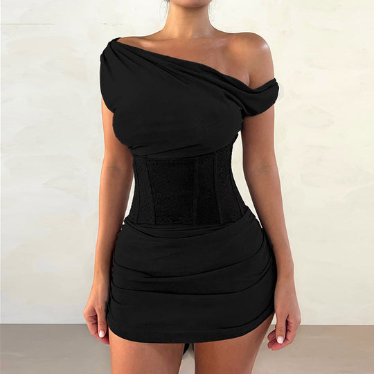 Damen Wickelkleid mit figurformendem Schnitt und asymmetrischen Details R&B