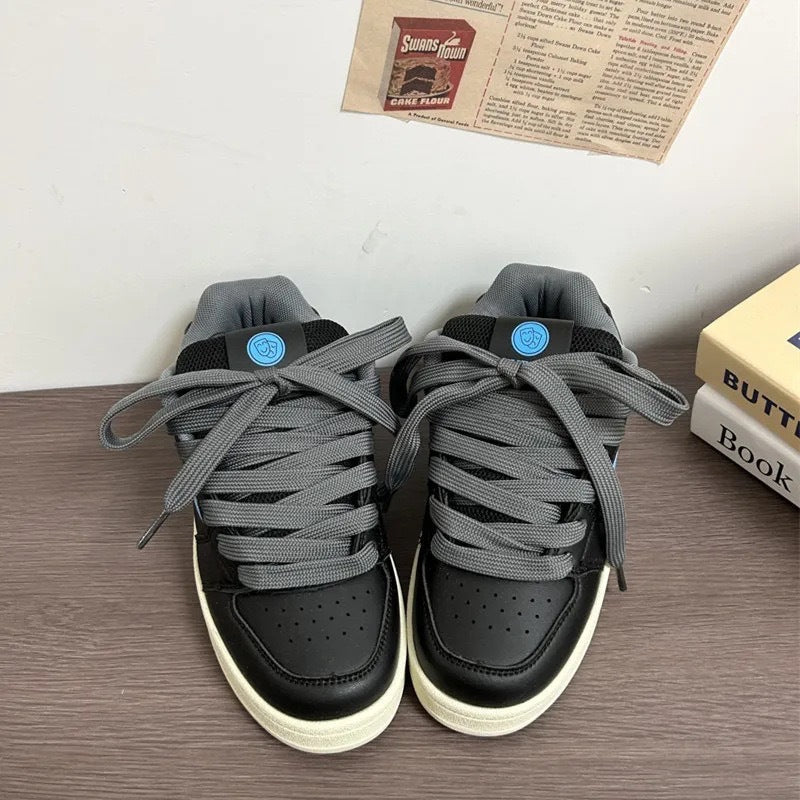 Damen Sneakers mit dämpfendem Komfort und sportlichem Design
