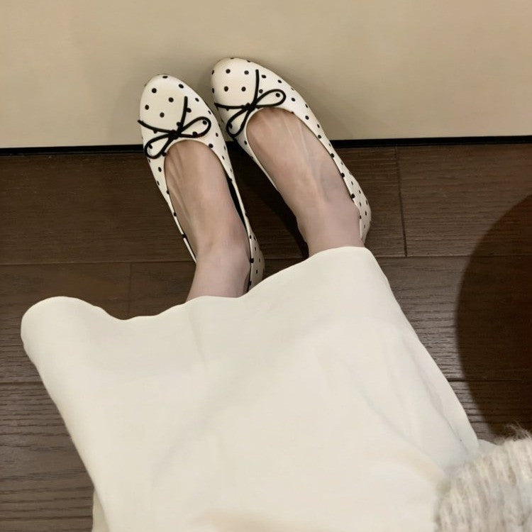 Damen Ballerinas mit Punkten und verspieltem Schleifen-Detail EB