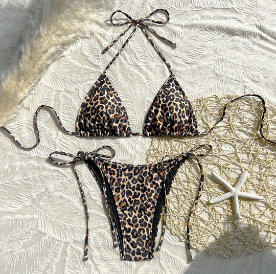 Damen Triangel-Bikini mit verstellbaren Trägern und trendy Leo-Muster R&B