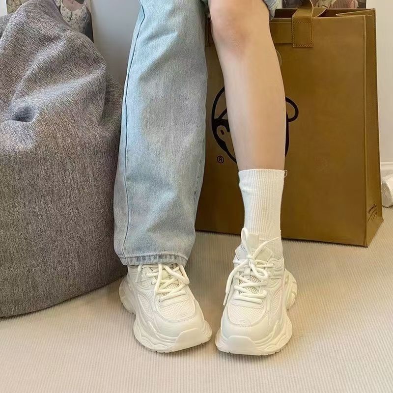 Damen Sportliche Sneakers mit atmungsaktivem Mesh-Obermaterial und rutschfester Sohle R&B