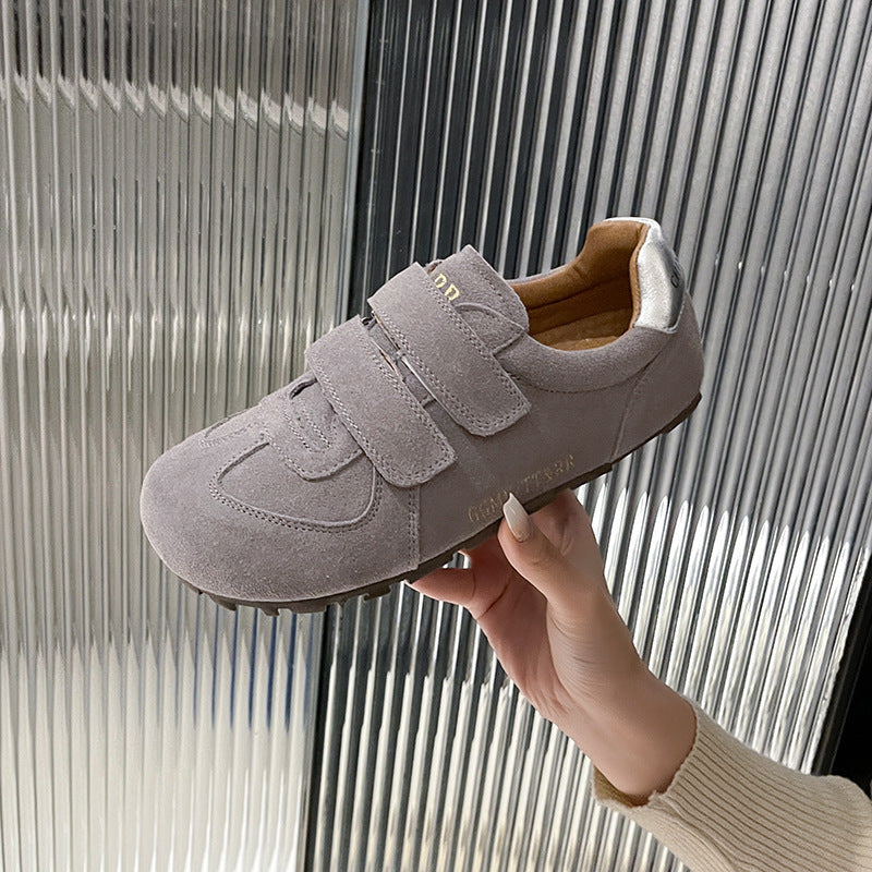 Damen Sportliche Velours Sneaker mit verstellbarem Klettverschluss und ergonomischer Sohle R&B